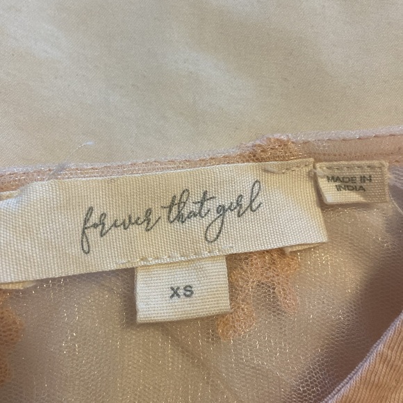 Pink blouse - Picture 3 of 3